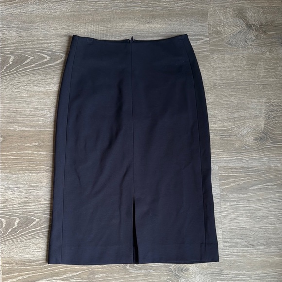 MM Lafleur Greenpoint Pencil Skirt in Navy Blue 0 - Picture 2 of 8